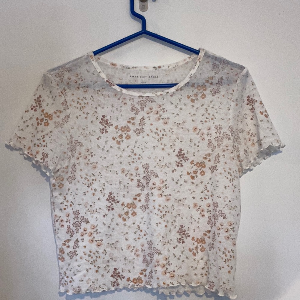 American Eagle Floral baby tee
